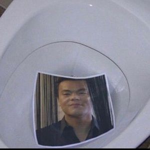 Meet your Posher, Amara